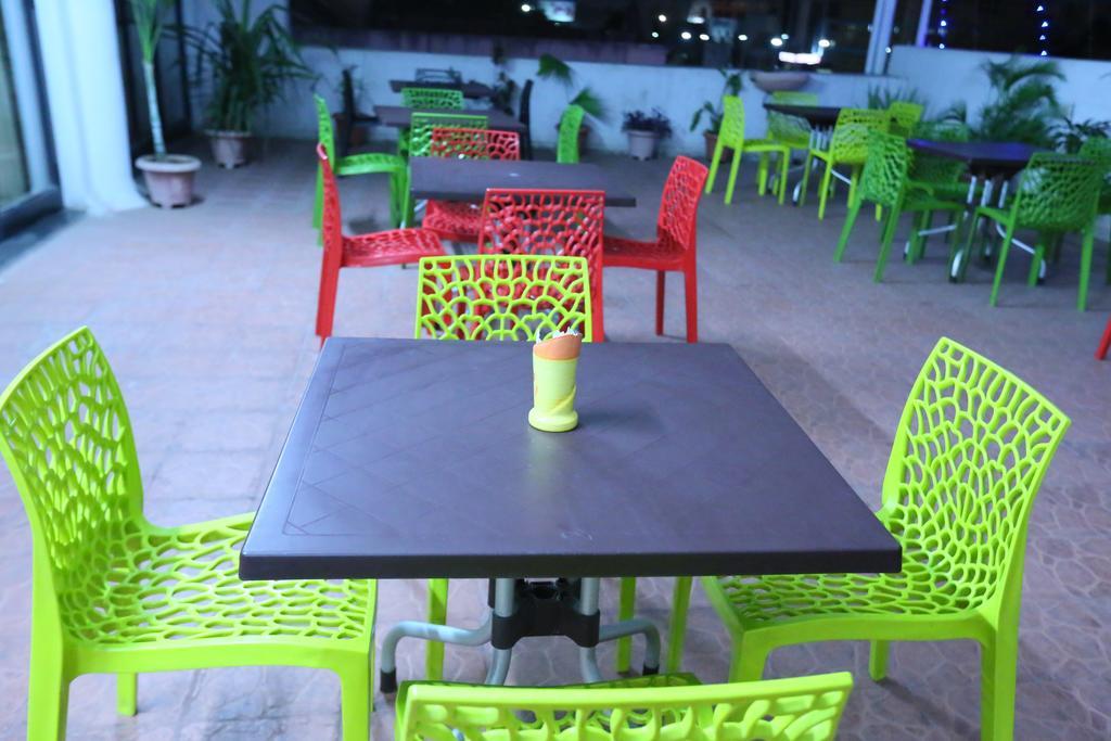 Hotel Girnar Aurangabad (Maharashtra) Exterior foto