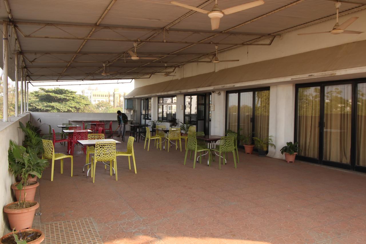 Hotel Girnar Aurangabad (Maharashtra) Exterior foto